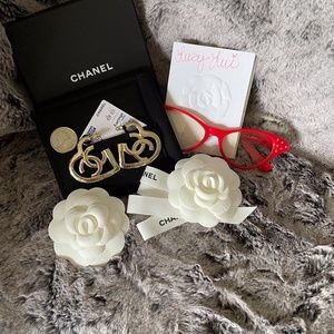 SOLD - Chanel Hoop Heart Earrings Valentine Gold Metal 22P BRAND NEW
